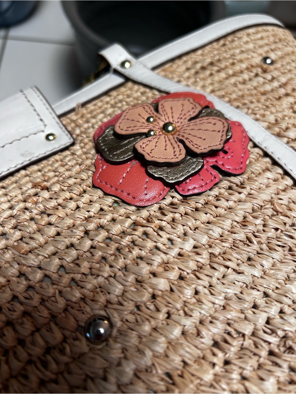 Coach Straw Tote Bag in Natural/White Leather and Flower Appliqué 19347 Hamptons - Picture 7 of 14